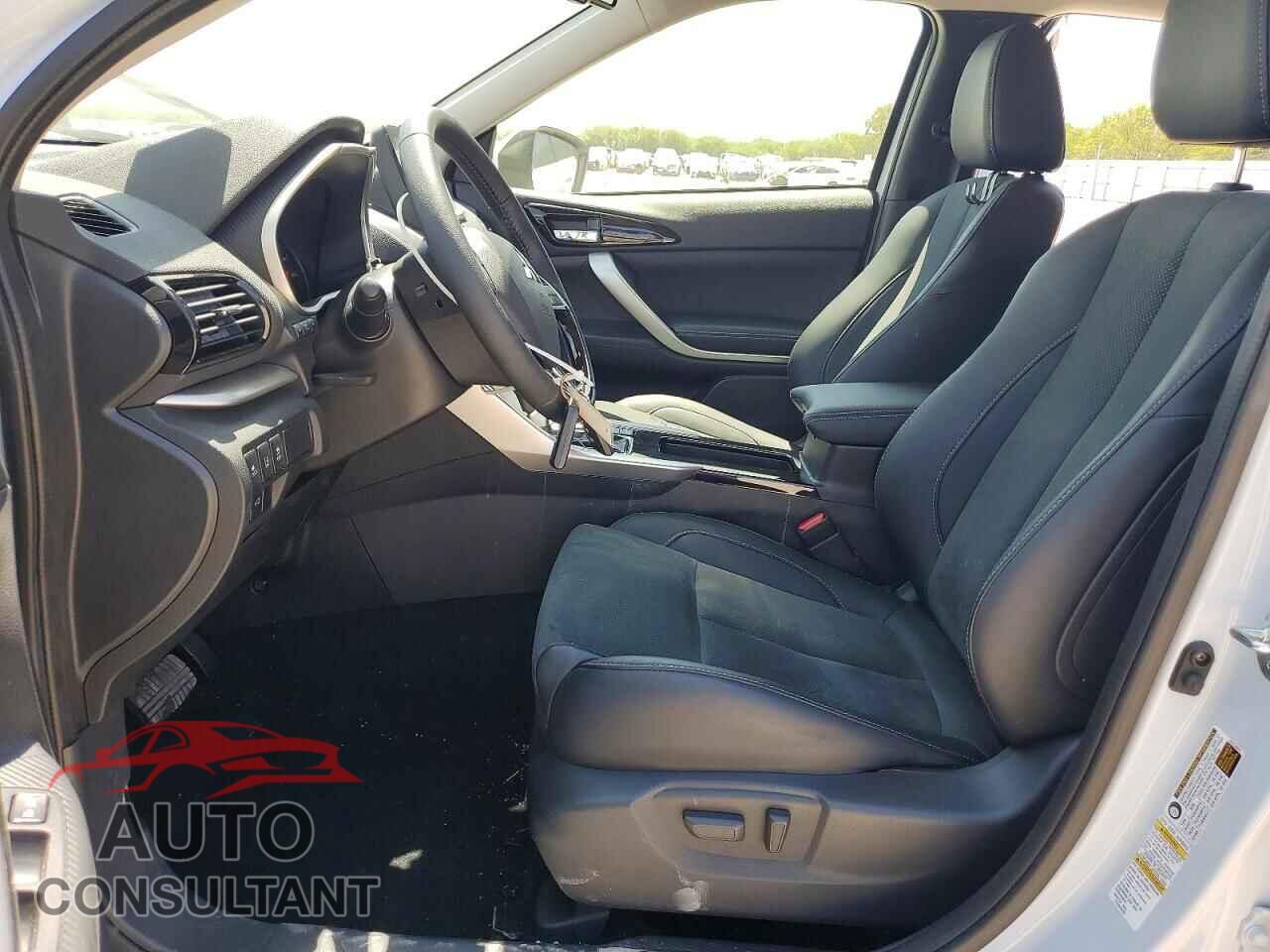 MITSUBISHI ECLIPSE 2025 - JA4ATWAA6SZ048004