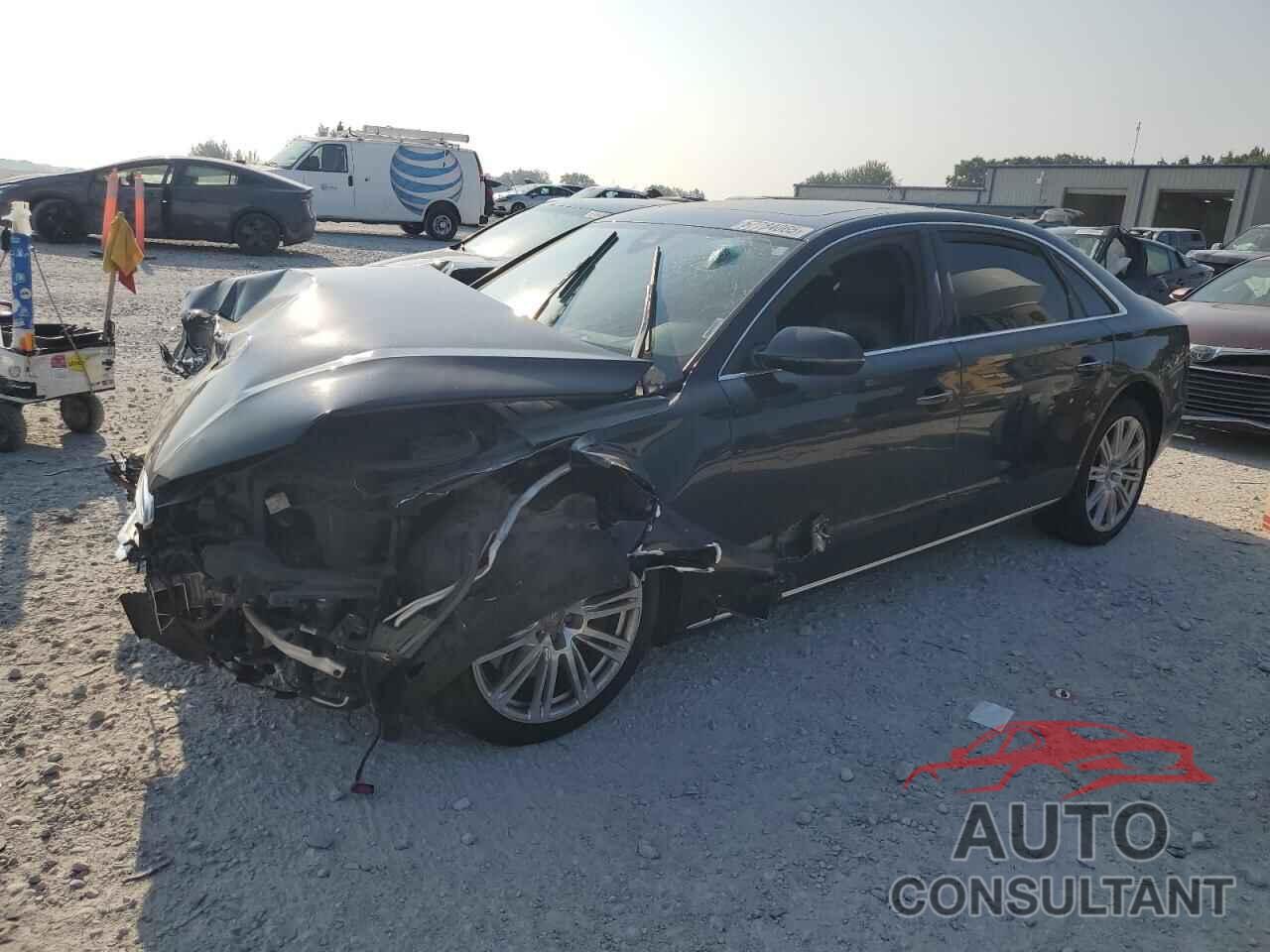 AUDI A8 2011 - WAURVAFD4BN010025