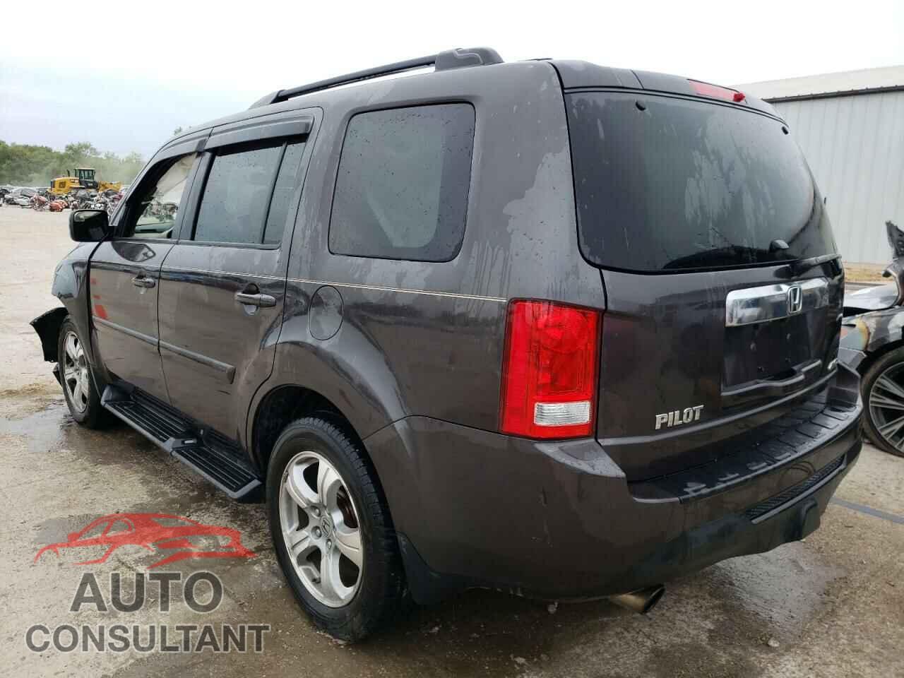 HONDA PILOT 2015 - 5FNYF4H52FB002075