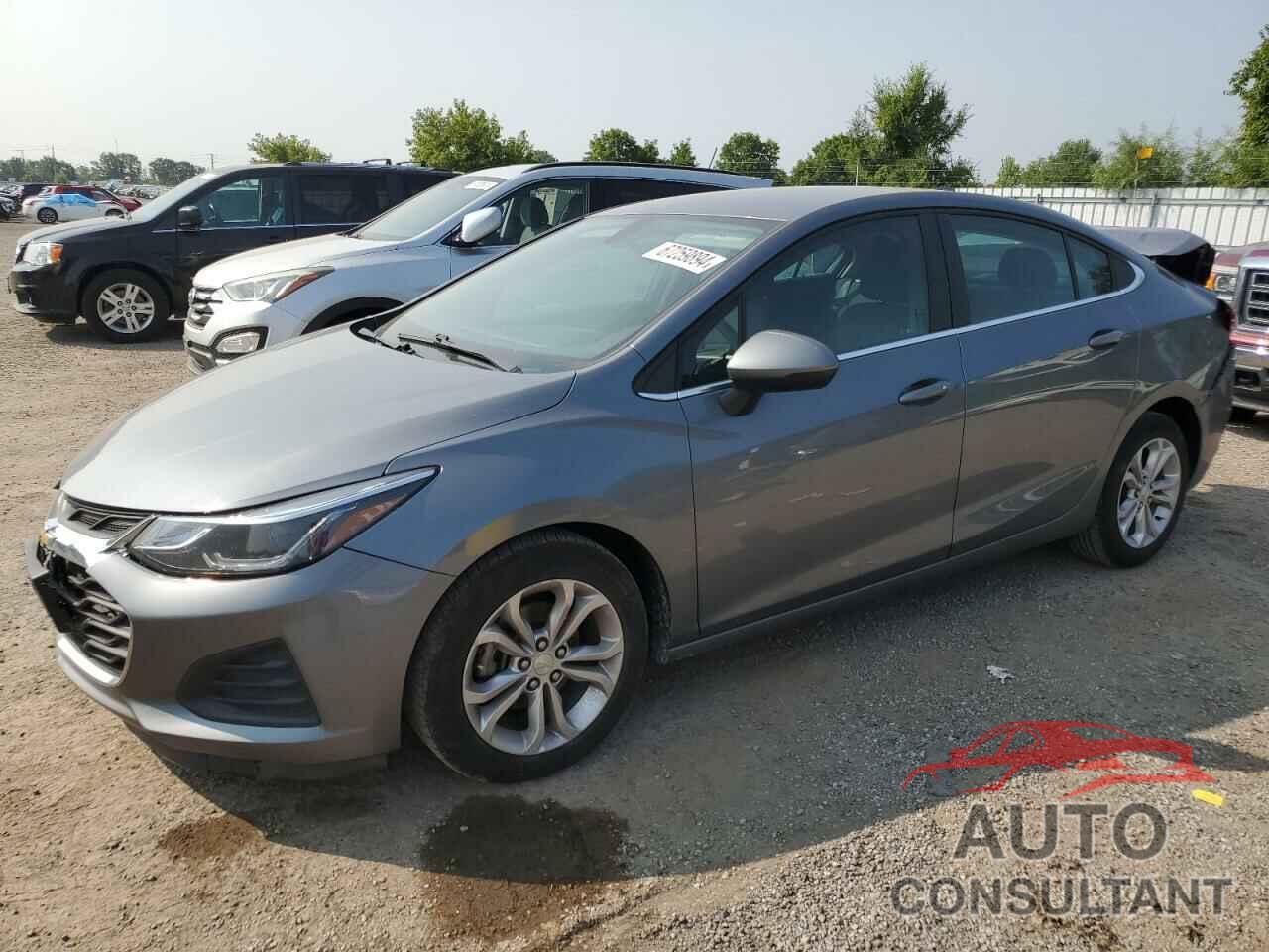 CHEVROLET CRUZE 2019 - 1G1BE5SM2K7111403