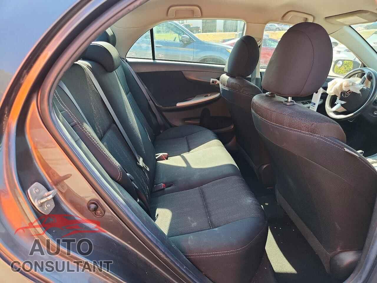 TOYOTA COROLLA 2013 - 5YFBU4EEXDP220735