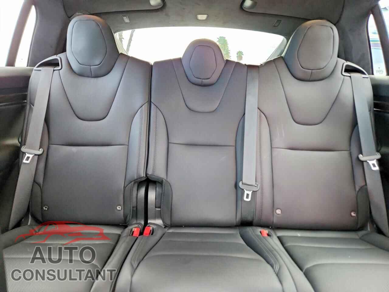 TESLA MODEL X 2023 - 7SAXCDE51PF405042