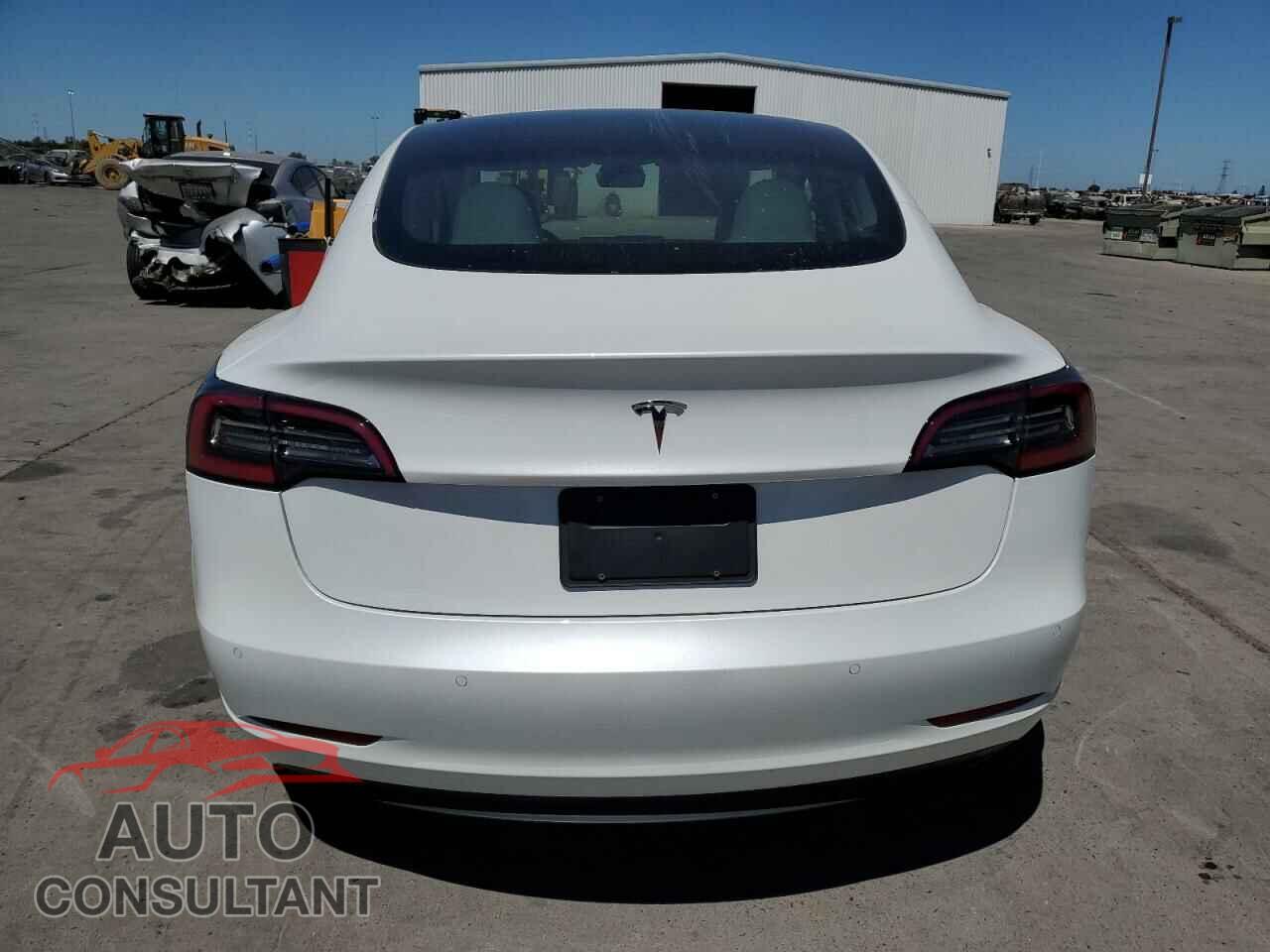 TESLA MODEL 3 2021 - 5YJ3E1EA9MF000804