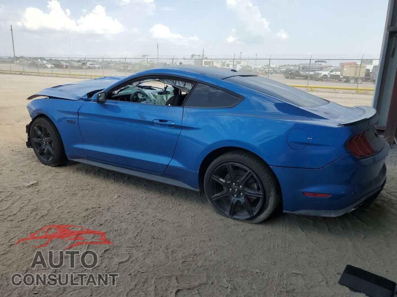 FORD MUSTANG 2020 - 1FA6P8CF6L5123741