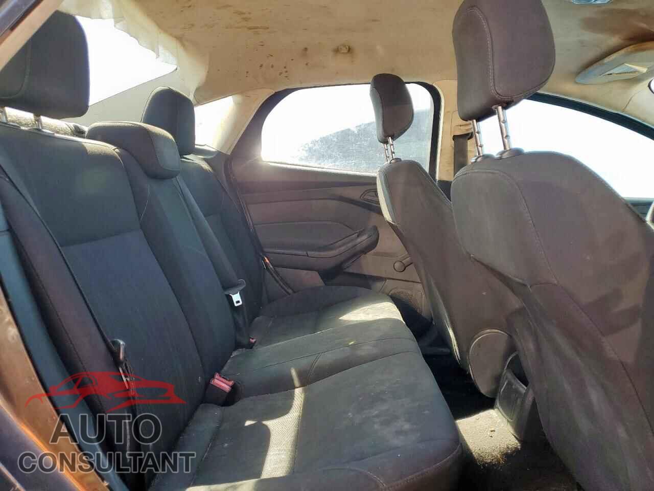 FORD FOCUS 2016 - 1FADP3E21GL237894