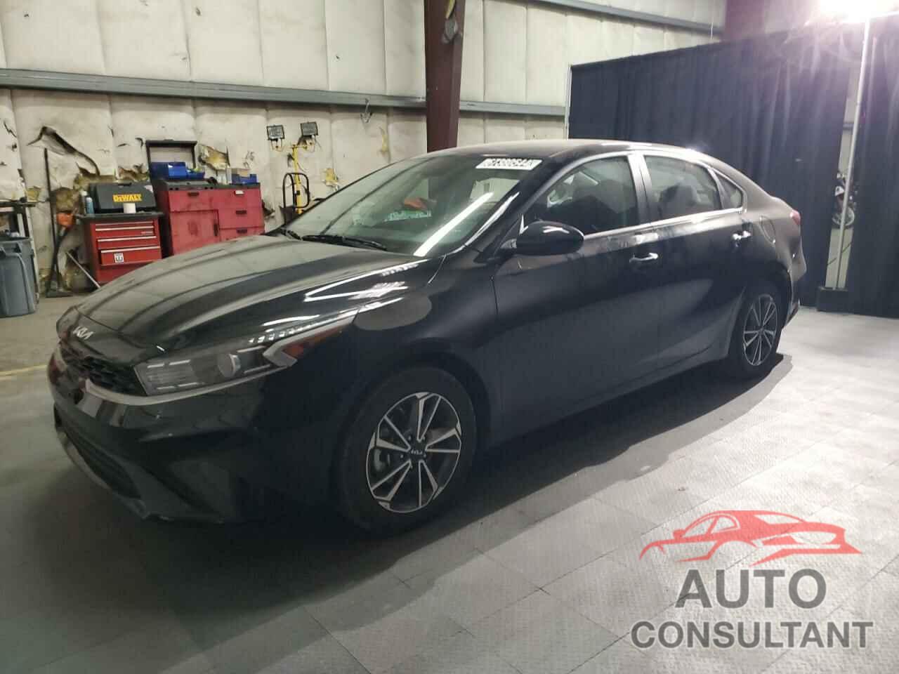 KIA FORTE 2023 - 3KPF24AD2PE584139