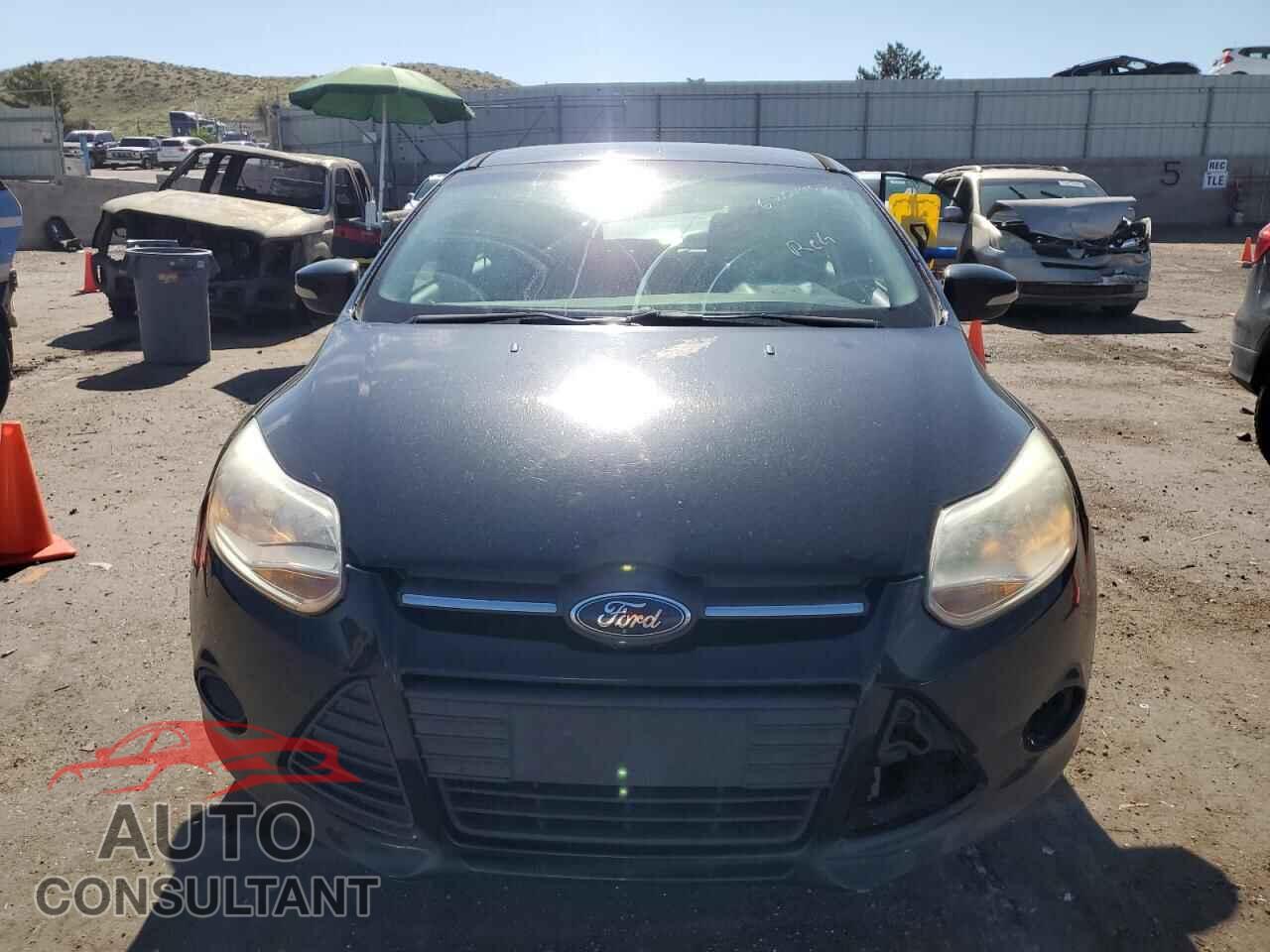 FORD FOCUS 2013 - 1FADP3K2XDL139611