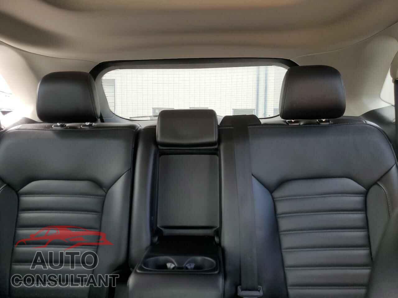 FORD EDGE 2018 - 2FMPK3J94JBC01113