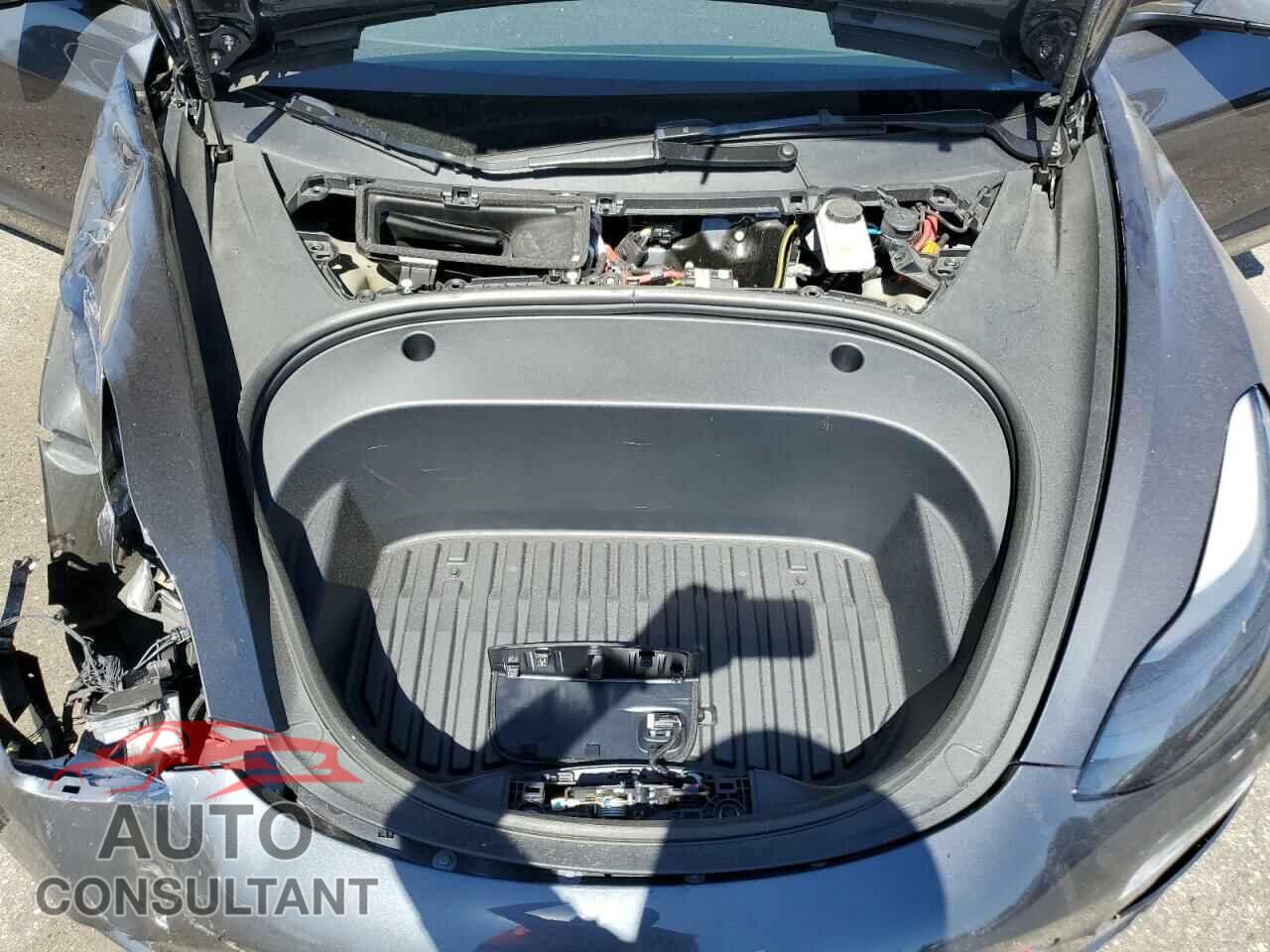 TESLA MODEL 3 2023 - 5YJ3E1EB8PF623862