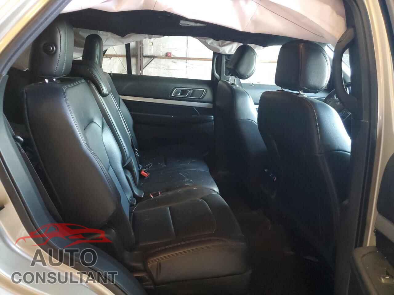 FORD EXPLORER 2017 - 1FM5K8D82HGD27058