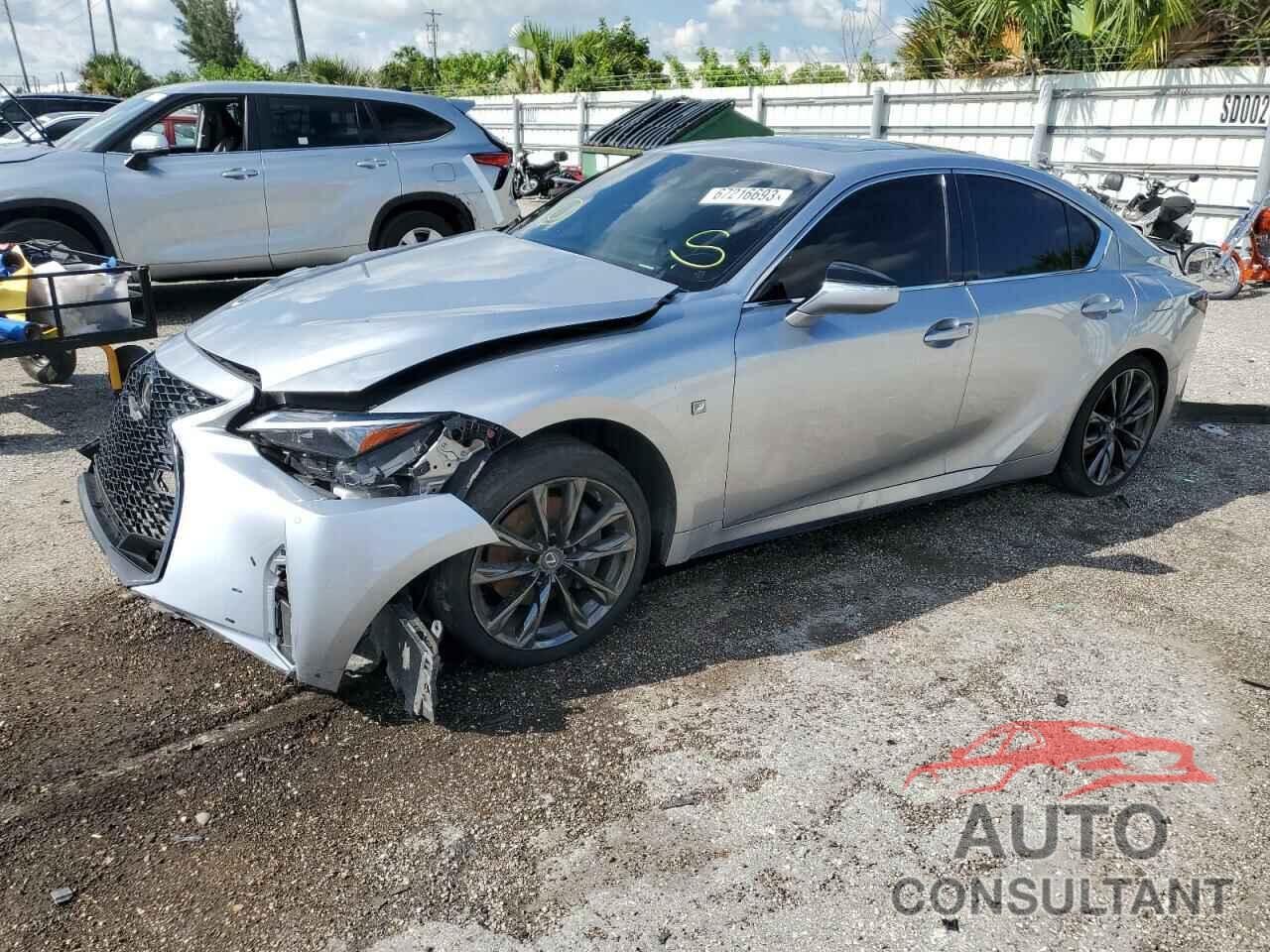 LEXUS IS 2021 - JTHGZ1B20M5044581