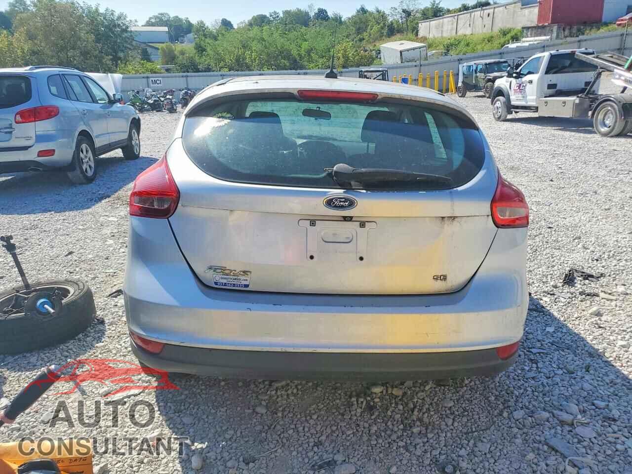 FORD FOCUS 2017 - 1FADP3K2XHL217956