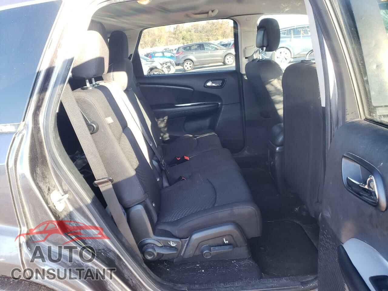 DODGE JOURNEY 2018 - 3C4PDCAB2JT526901
