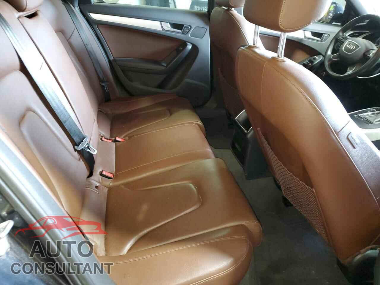 AUDI A4 2014 - WAUBFAFLXEN015174