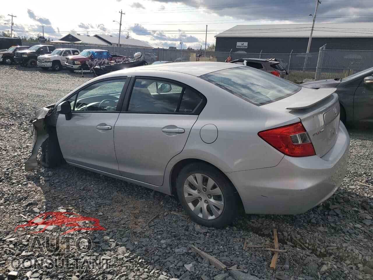HONDA CIVIC 2012 - 2HGFB2F46CH008289