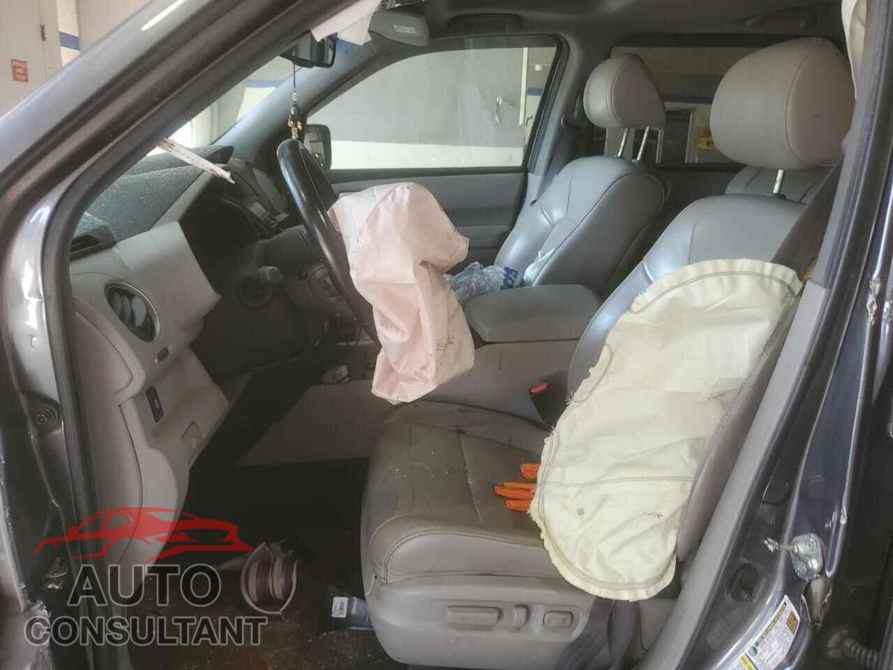 HONDA PILOT 2013 - 5FNYF4H52DB022016