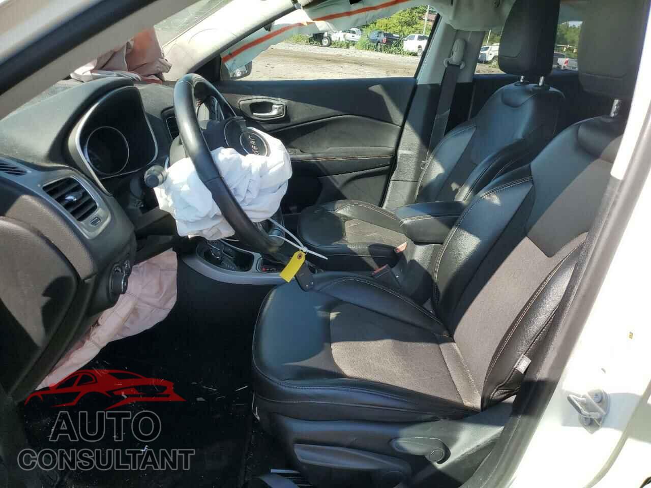 JEEP COMPASS 2020 - 3C4NJDBB3LT124294