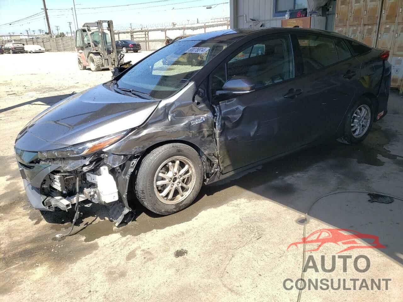 TOYOTA PRIUS 2017 - JTDKARFP0H3001545