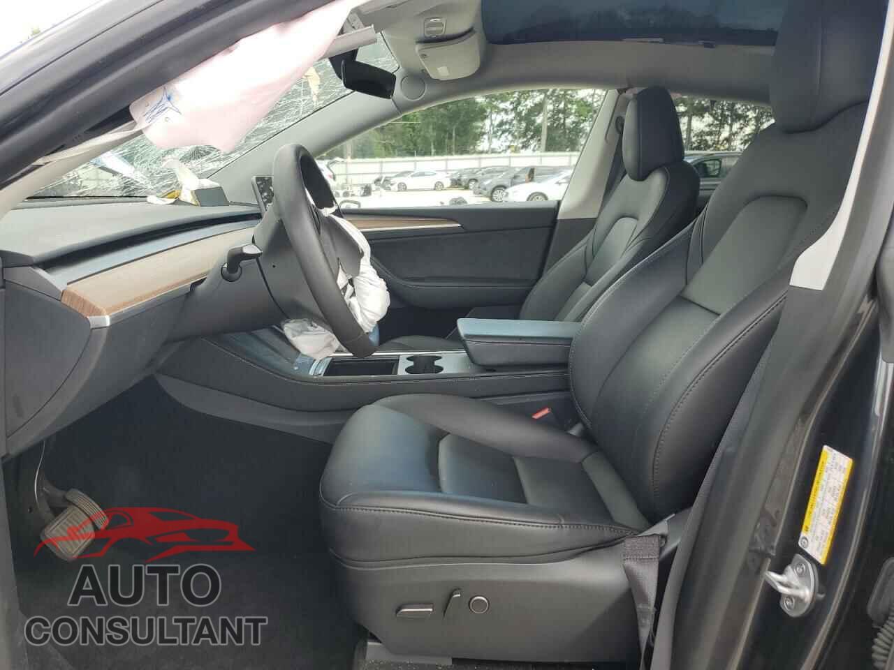 TESLA MODEL Y 2024 - 7SAYGDED0RF018730