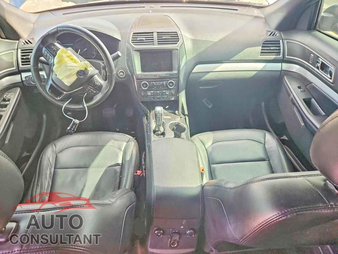 FORD EXPLORER 2017 - 1FM5K7D85HGC29877