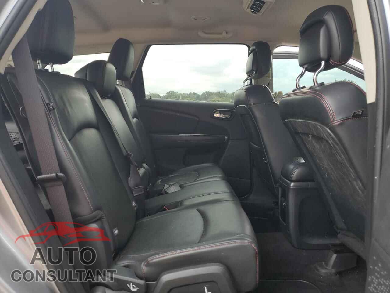 DODGE JOURNEY 2015 - 3C4PDCBB2FT577823