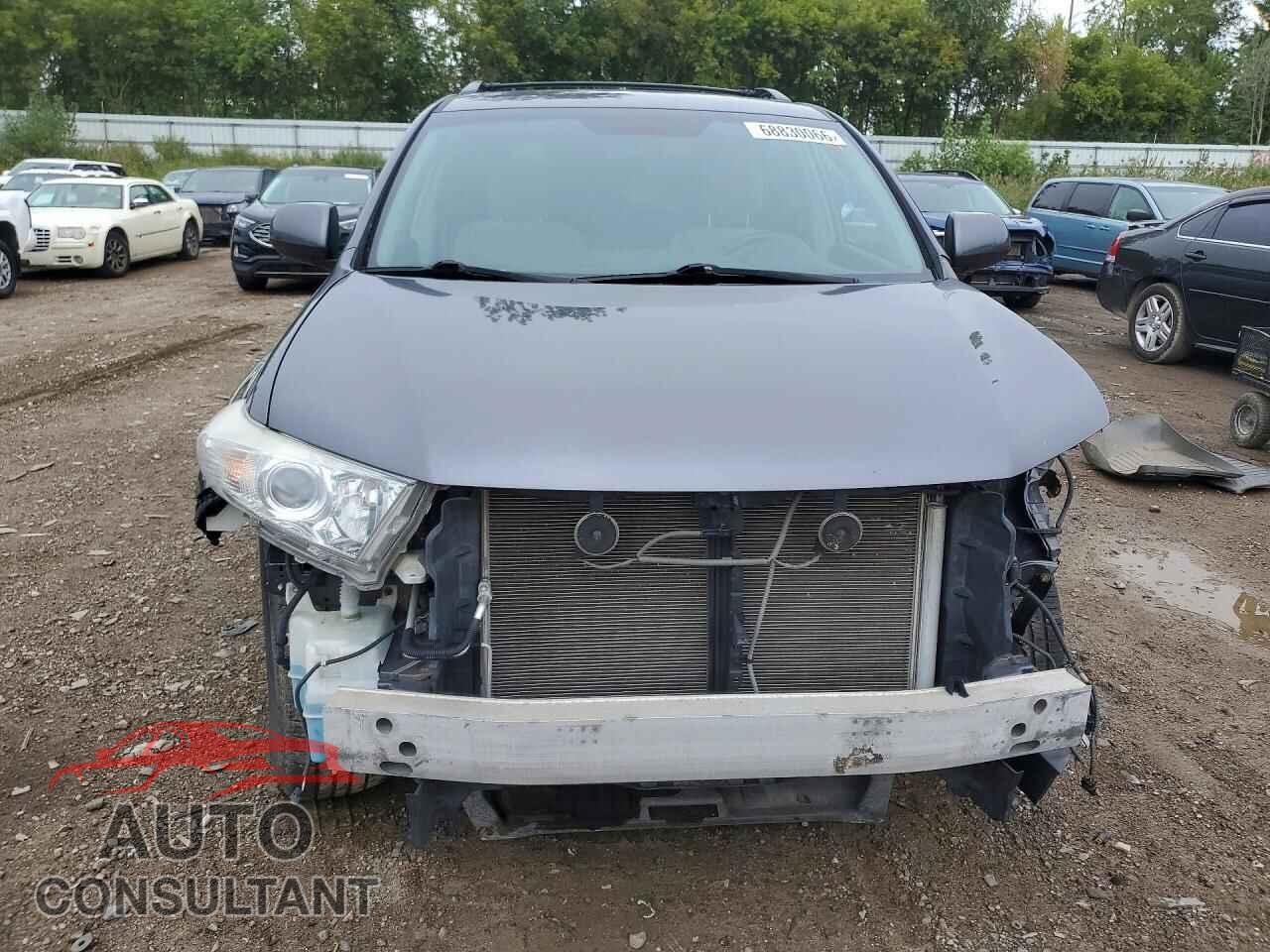TOYOTA HIGHLANDER 2013 - 5TDBK3EH8DS260345