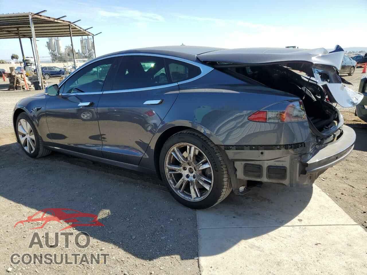 TESLA MODEL S 2021 - 5YJSA1E21MF427121