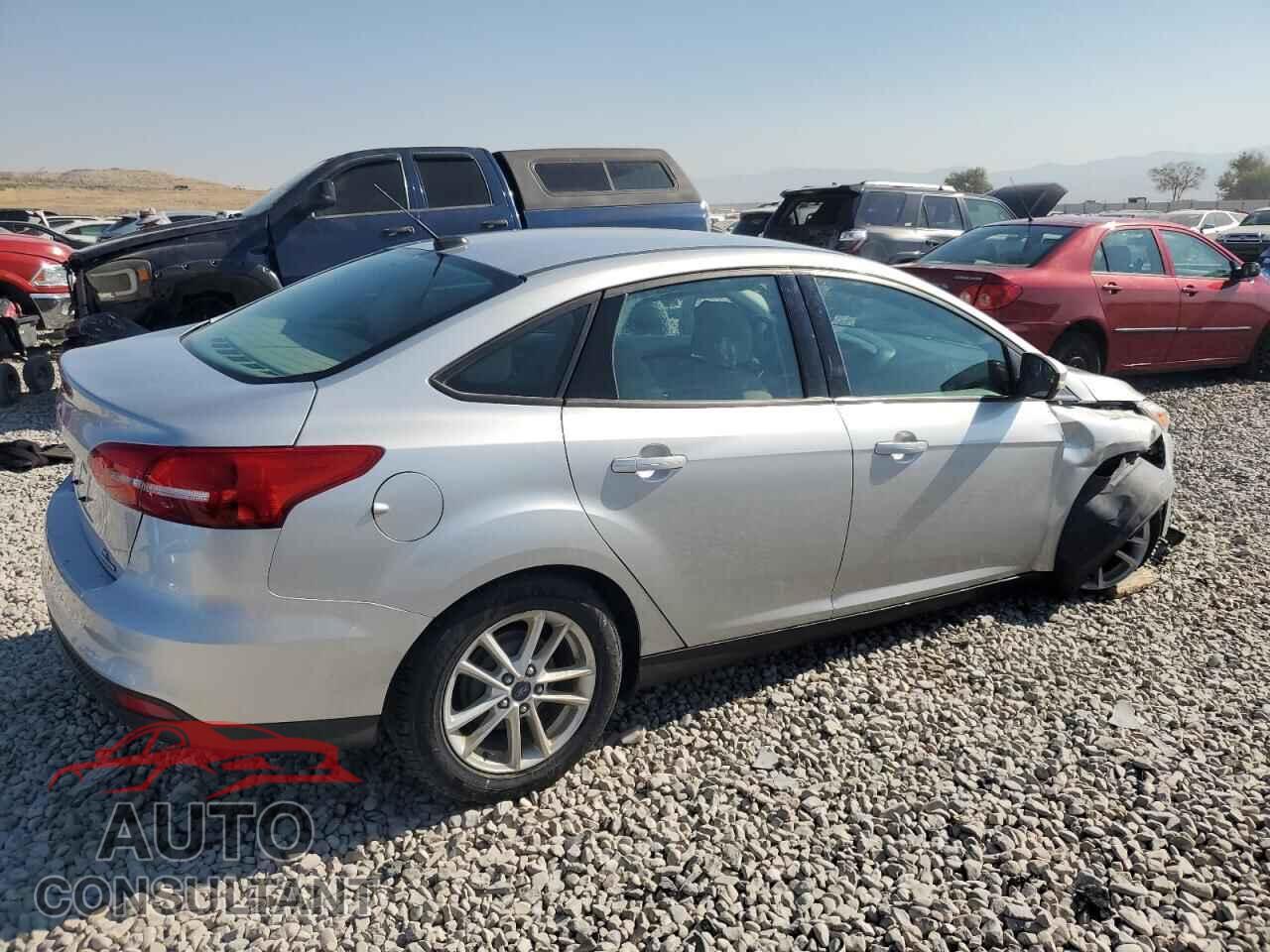 FORD FOCUS 2016 - 1FADP3F25GL293612