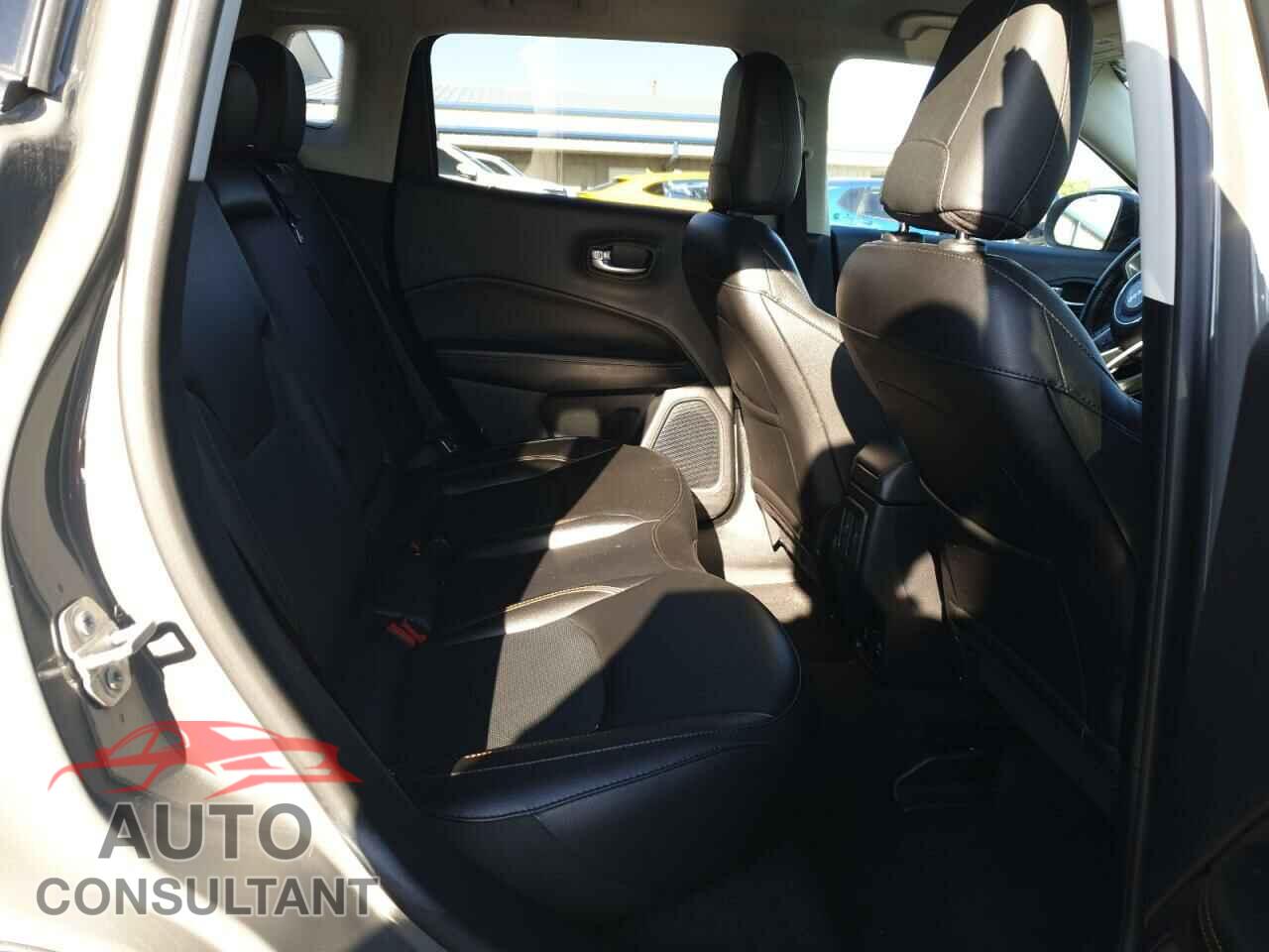 JEEP COMPASS 2020 - 3C4NJCCB3LT211315