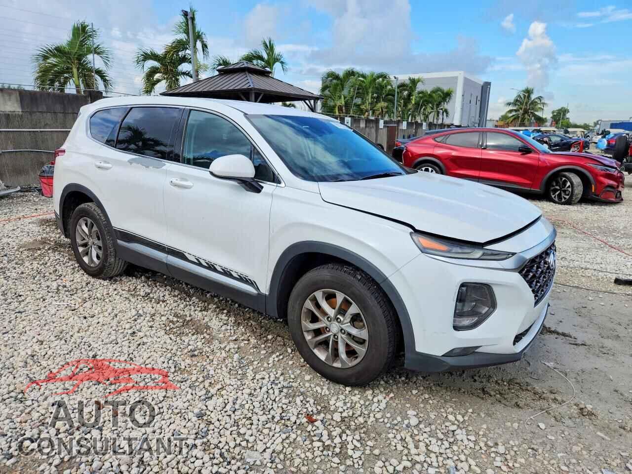 HYUNDAI SANTA FE 2019 - 5NMS33AD4KH007748