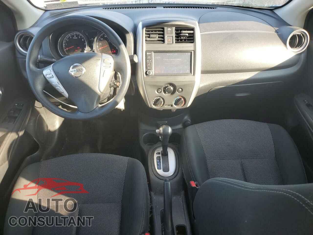 NISSAN VERSA 2019 - 3N1CN7AP3KL844870