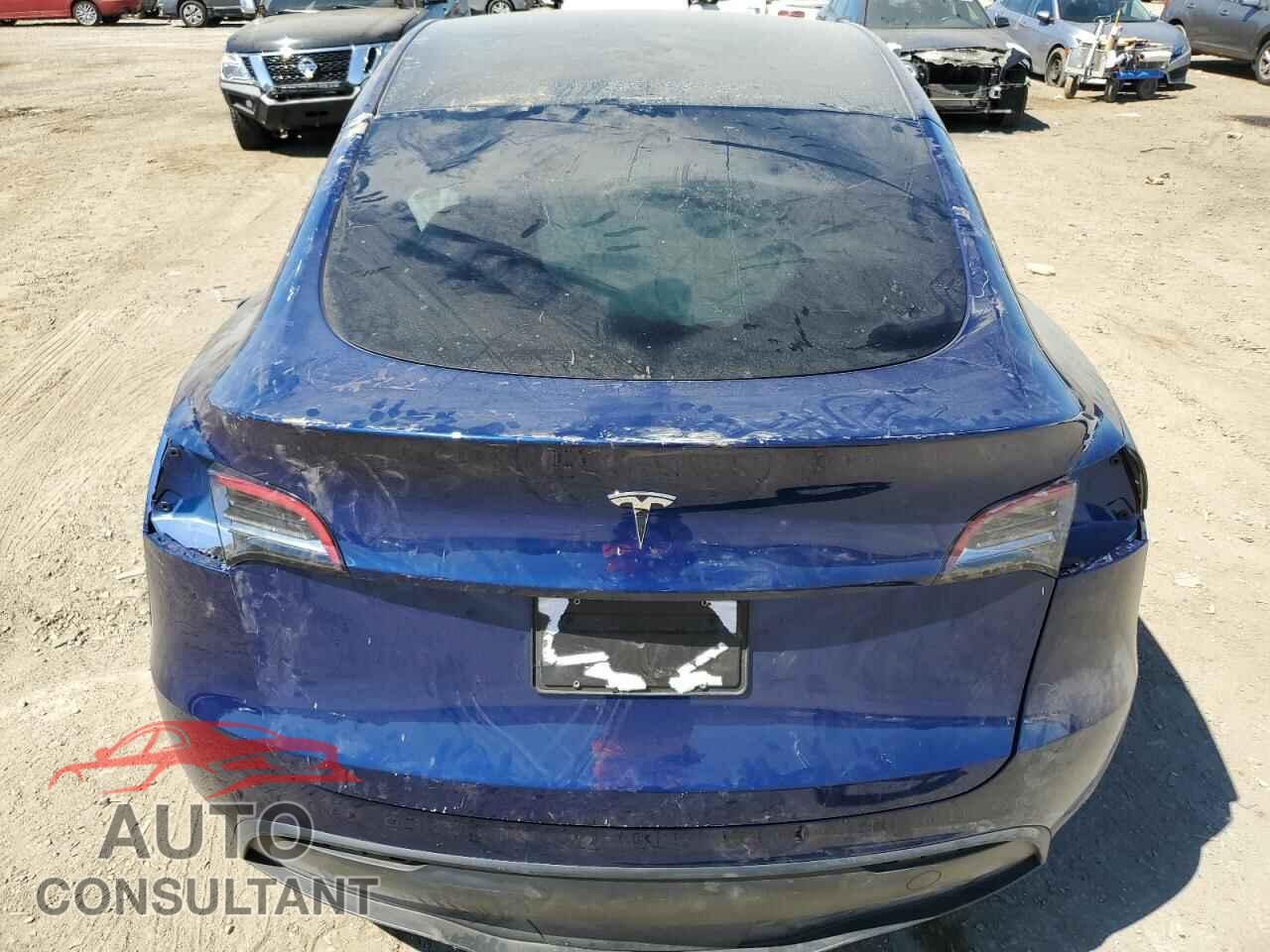 TESLA MODEL Y 2024 - 7SAYGDED2RF105318