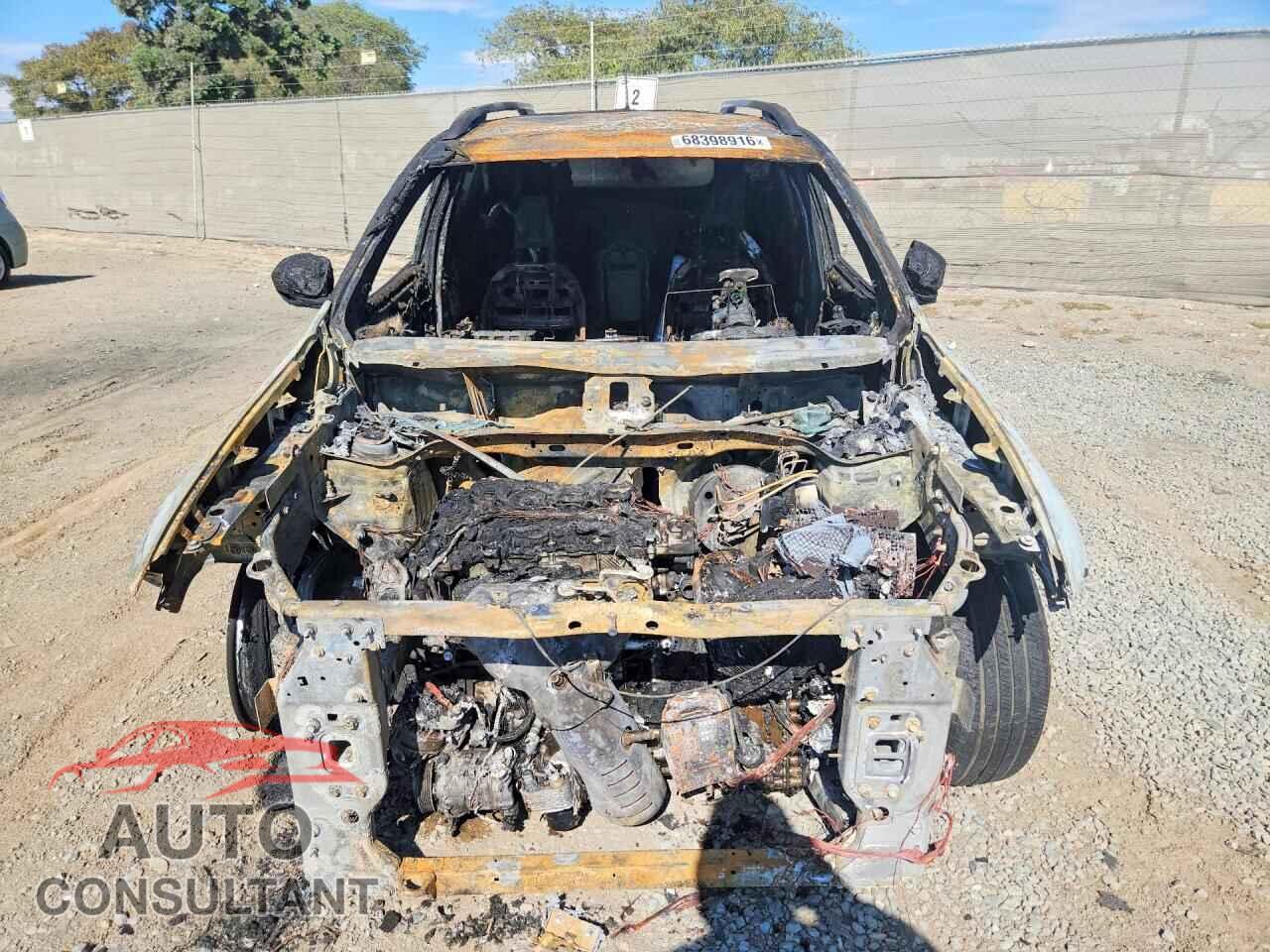 JEEP CHEROKEE 2019 - 1C4PJLLB9KD203040