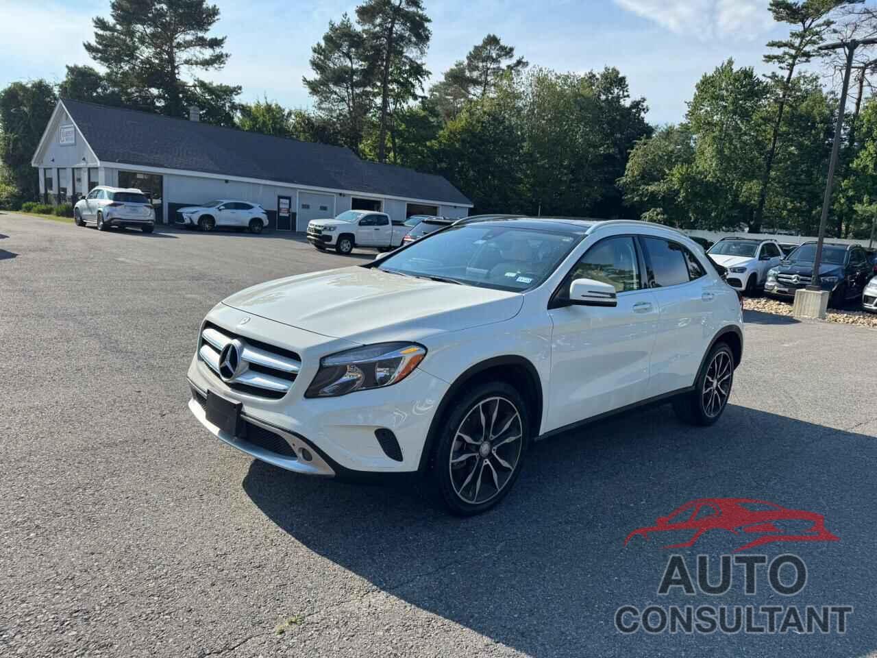 MERCEDES-BENZ GLA-CLASS 2017 - WDCTG4GB4HJ354272