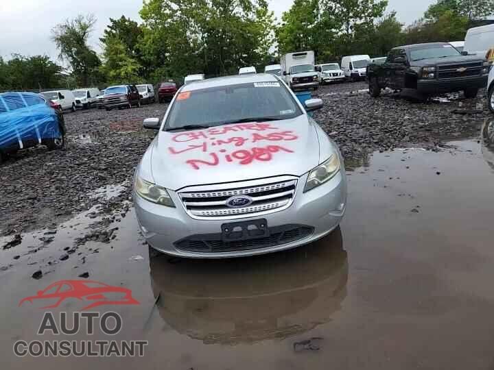 FORD TAURUS 2011 - 1FAHP2KT5BG128347