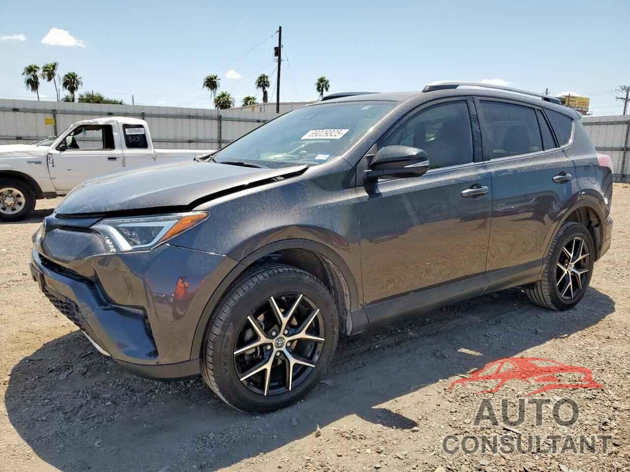 TOYOTA RAV4 2018 - JTMNFREV0JJ153423
