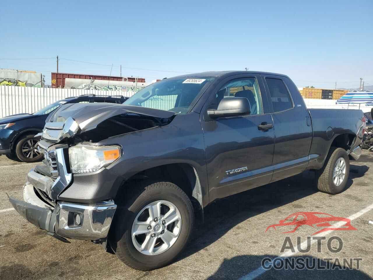 TOYOTA TUNDRA 2017 - 5TFRM5F19HX120567