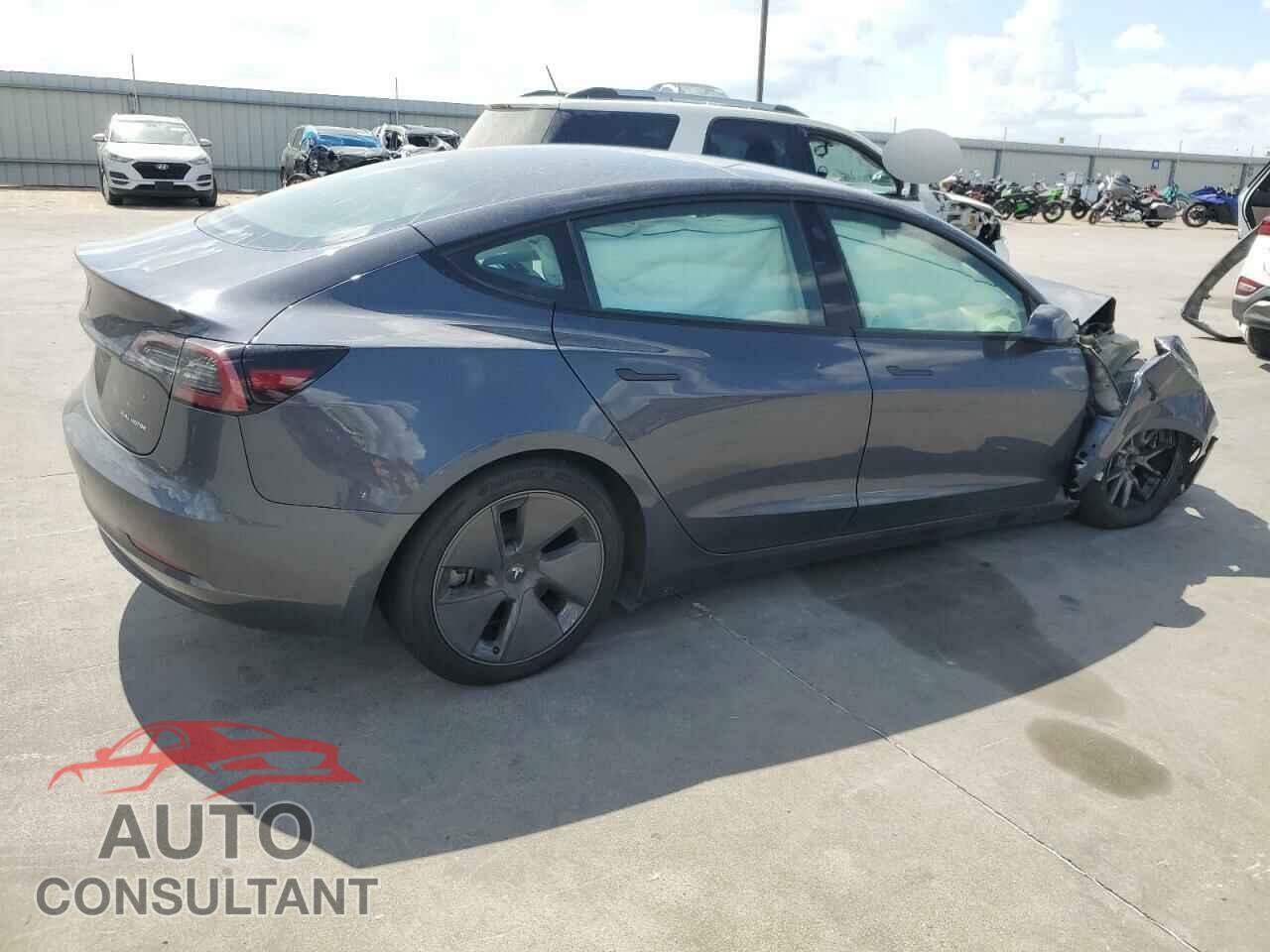 TESLA MODEL 3 2023 - 5YJ3E1EB8PF631492