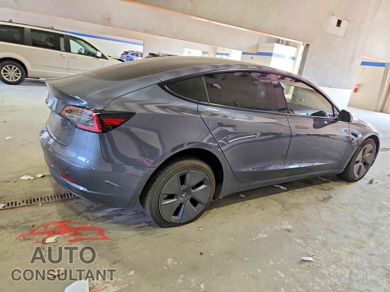 TESLA MODEL 3 2023 - 5YJ3E1EA7PF570496