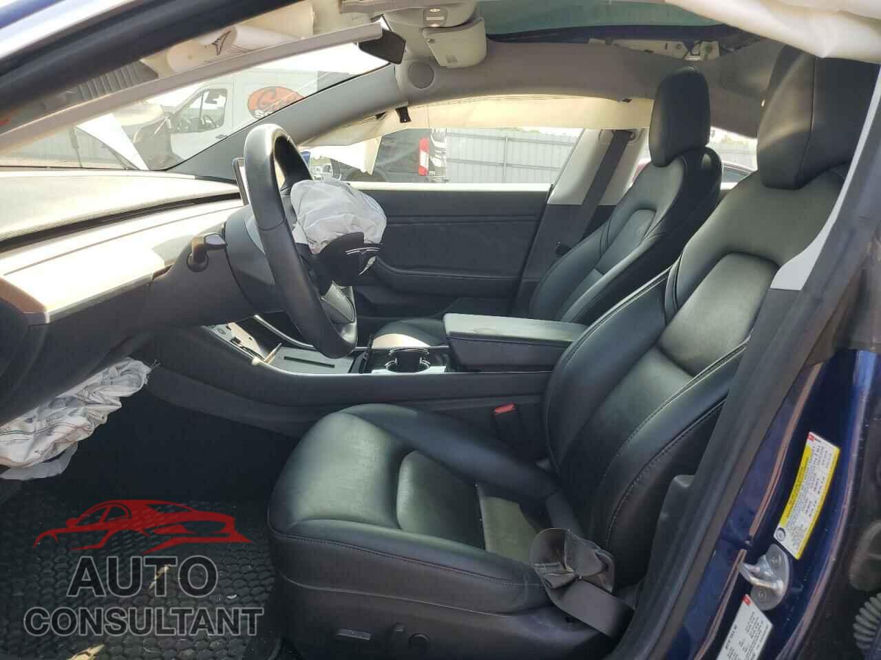 TESLA MODEL 3 2018 - 5YJ3E1EB9JF064362