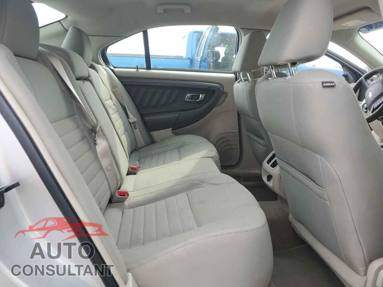 FORD TAURUS 2011 - 1FAHP2DW4BG185579