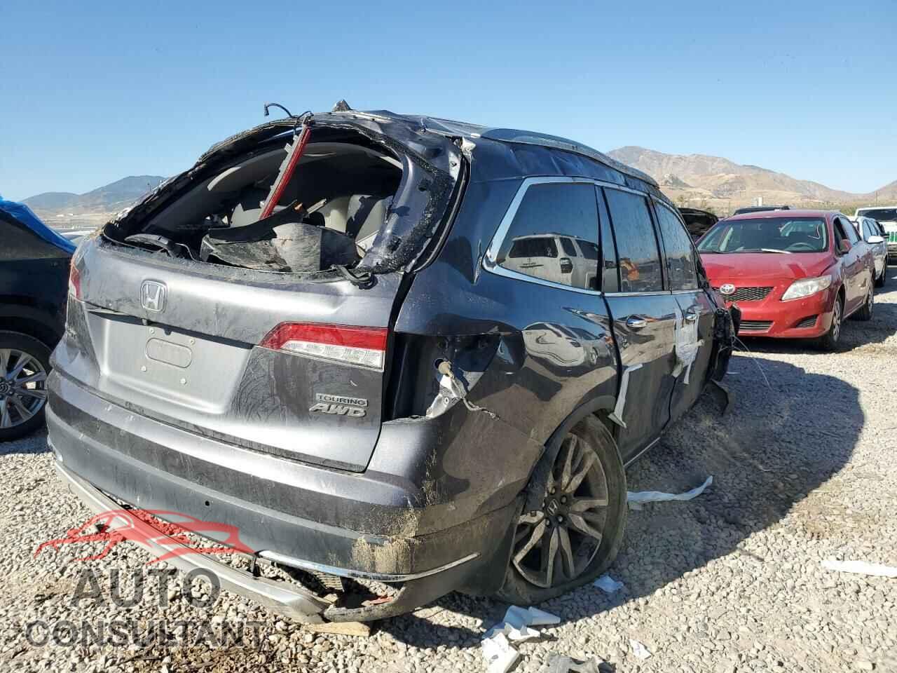 HONDA PILOT 2019 - 5FNYF6H96KB069237