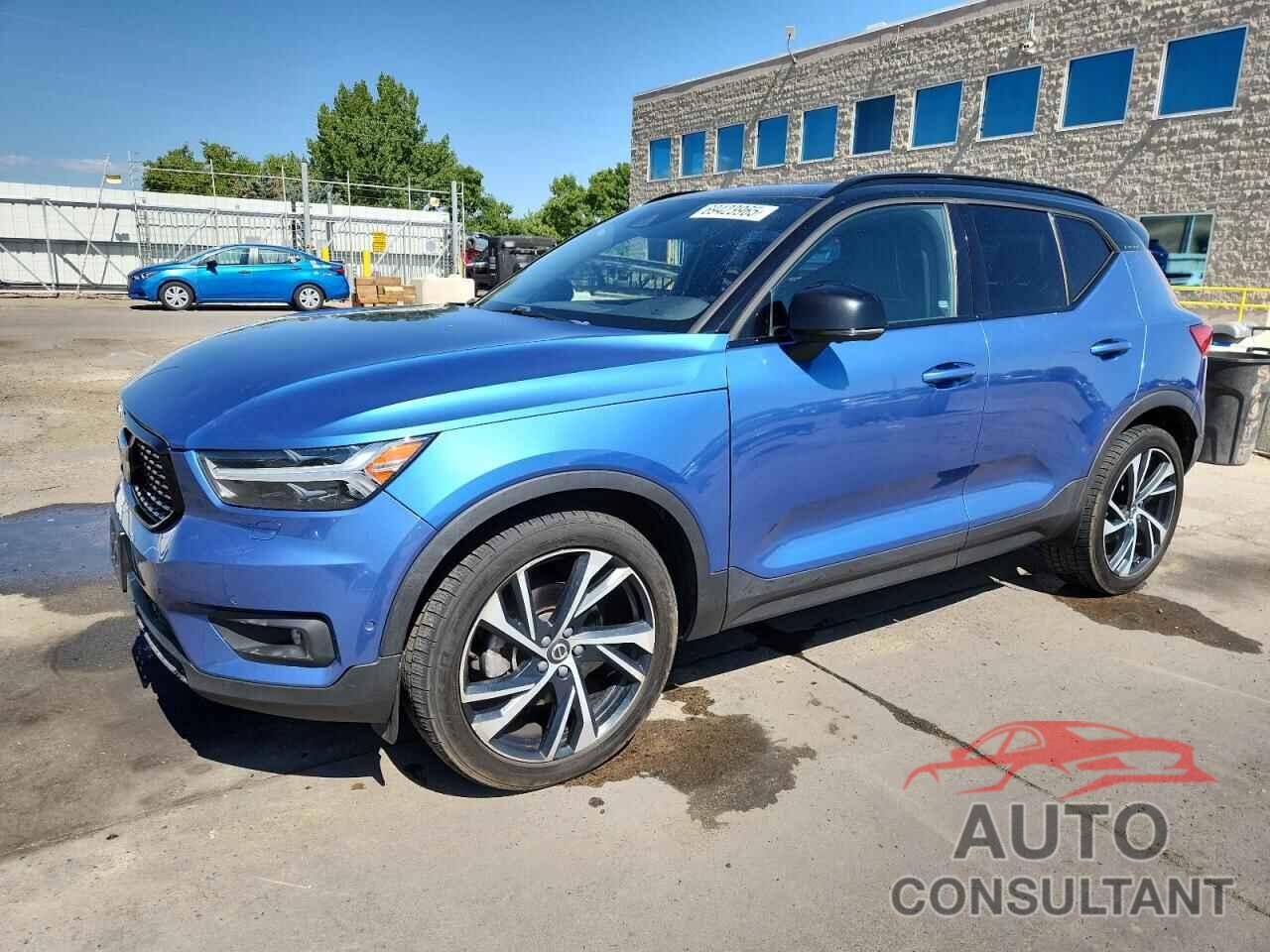 VOLVO XC40 2019 - YV4162UM7K2112116