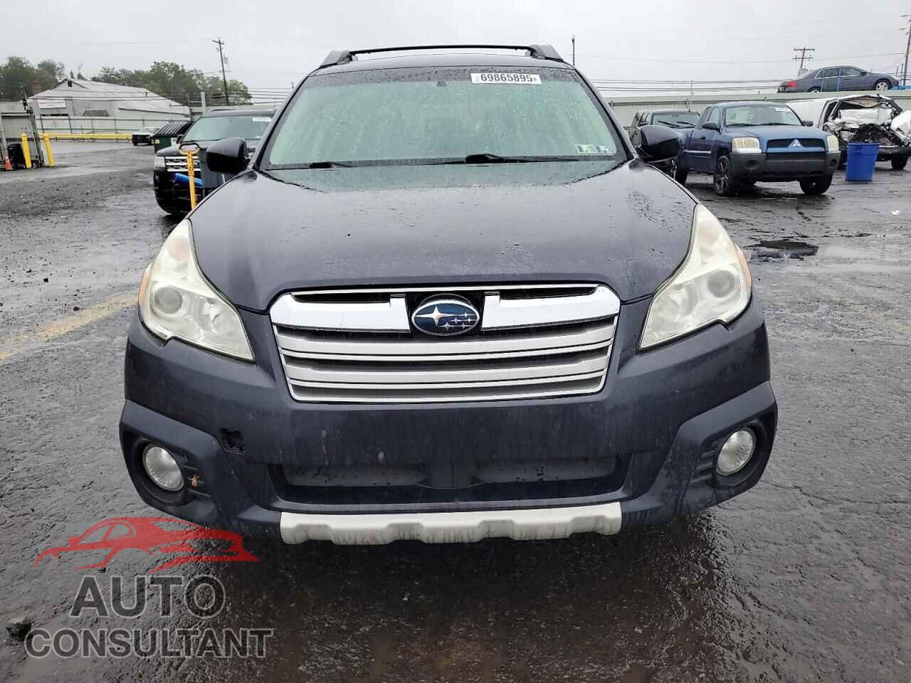 SUBARU OUTBACK 2013 - 4S4BRBKC4D3237558
