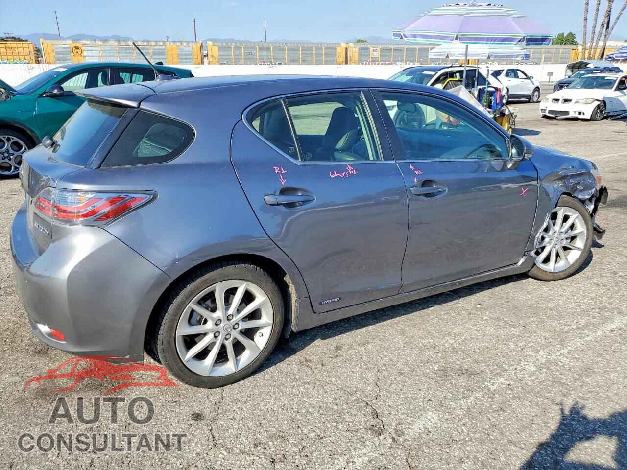 LEXUS CT 200 2013 - JTHKD5BH2D2129279