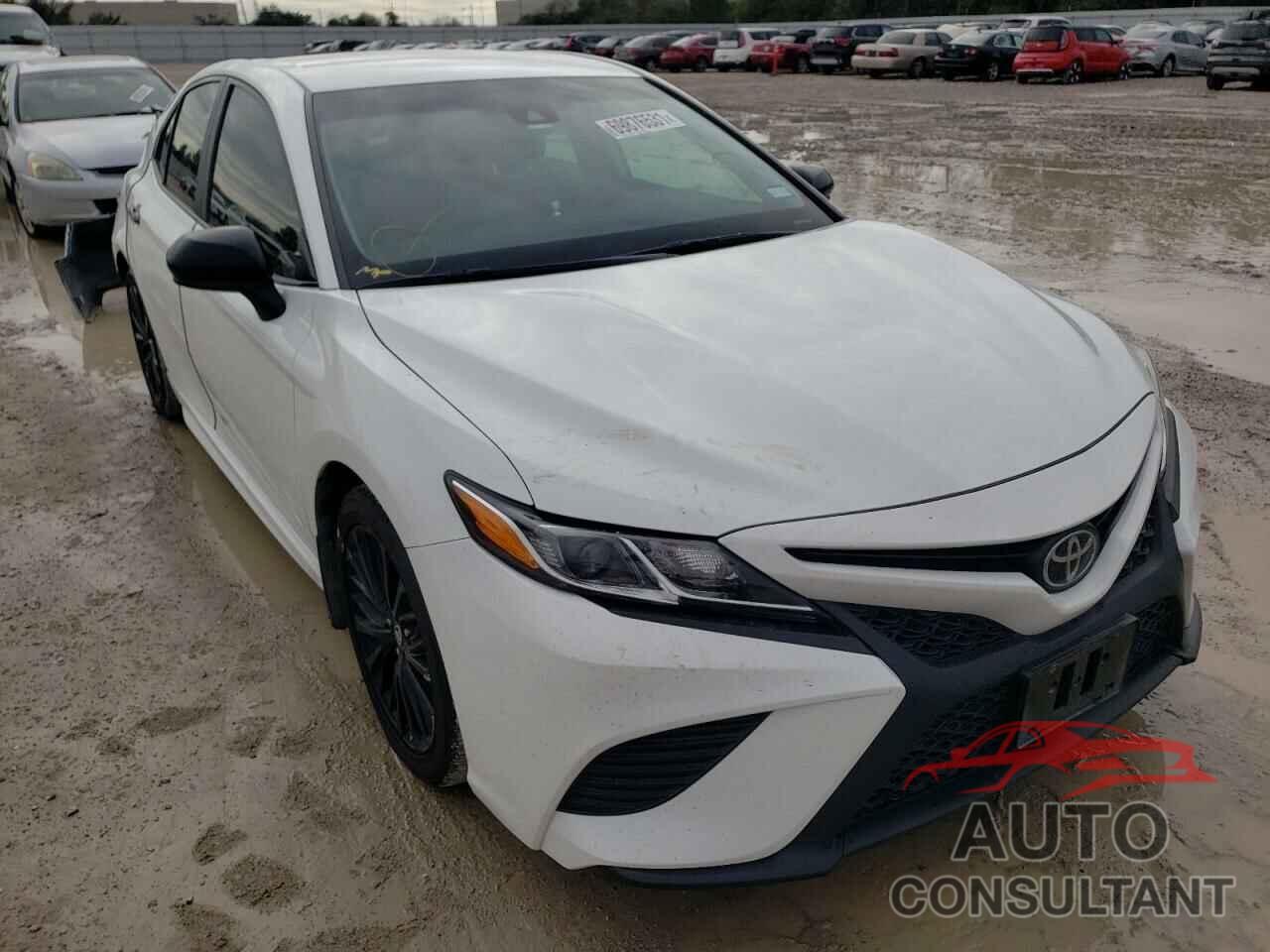 TOYOTA CAMRY 2020 - 4T1G11AK5LU372623