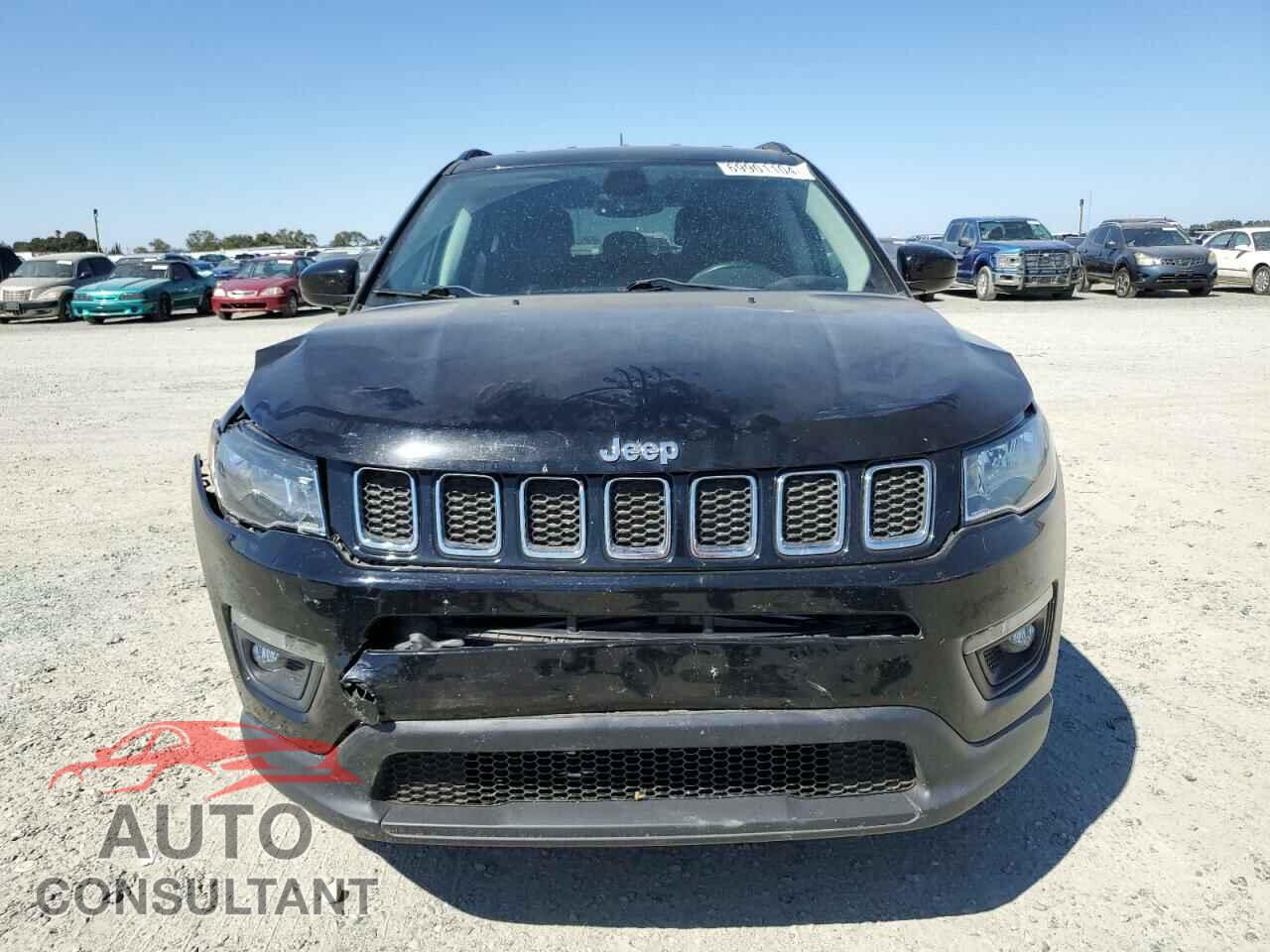 JEEP COMPASS 2017 - 3C4NJDBB2HT597403