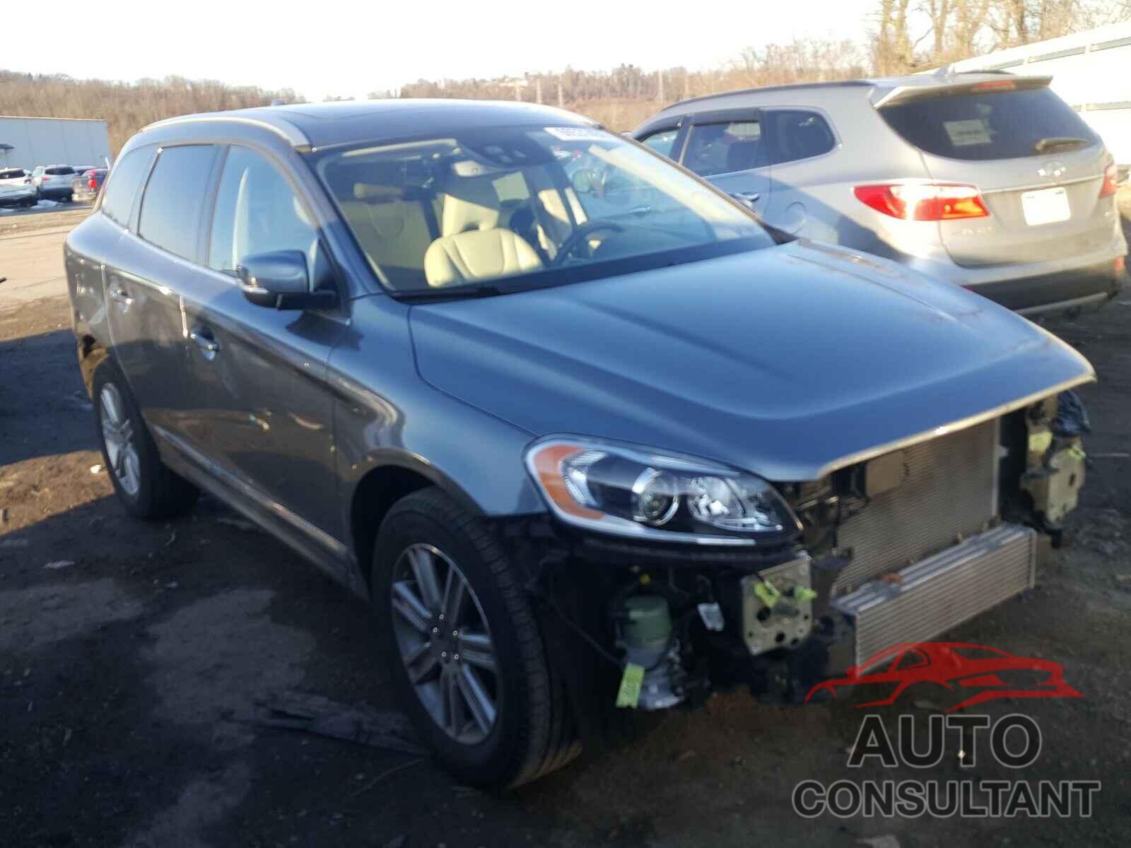 VOLVO XC60 2017 - YV440MRUXH2174413