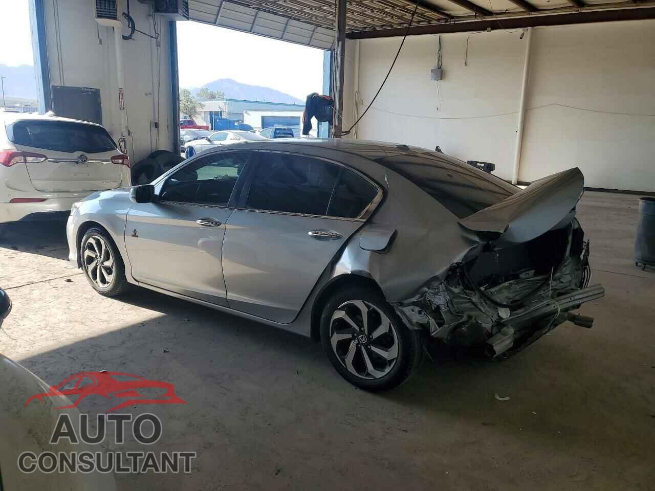 HONDA ACCORD 2017 - 1HGCR2F04HA196618