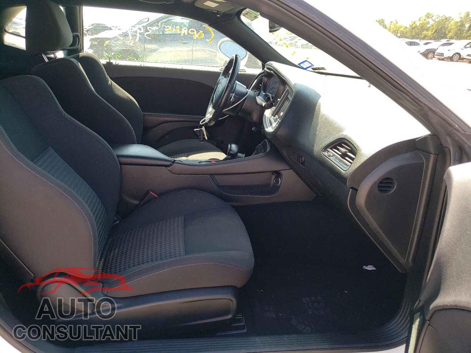 DODGE CHALLENGER 2019 - 2C3CDZBT3KH655382
